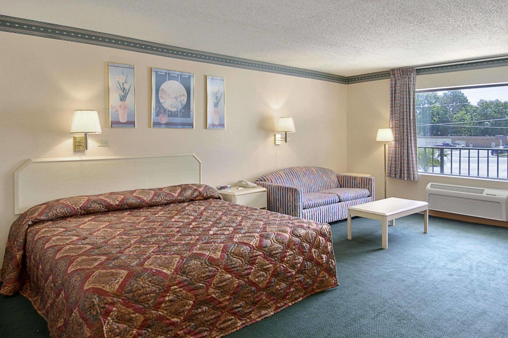 Days Inn Cheraw Ruang foto